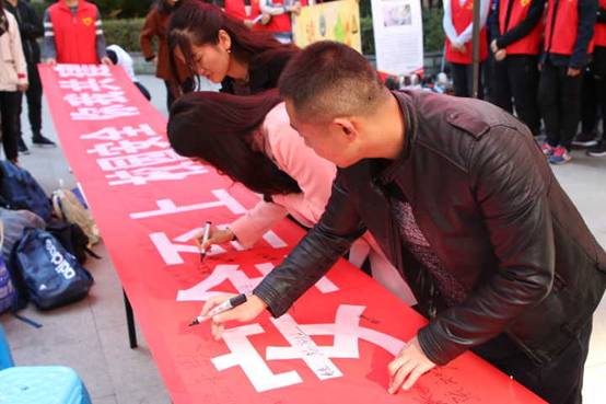 Cache_7a20e009aa7e546c.